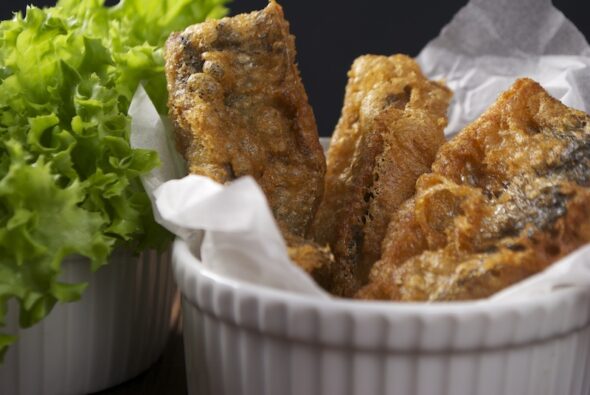 śledzie w cieście piwnym